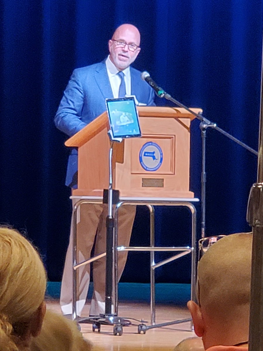 Ernest F. Houle tweet media