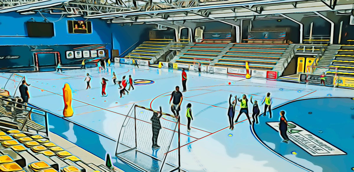 ChrisErun27's tweet photo. Environ 90 élèves des écoles @EcoleAEC2 et groupe Arc en Ciel @IENVernon ont pu bénéficier de #VacancesApprenantes du 7 juillet au 13 juillet ! Une semaine sportive en partenariat avec @SMVHB 
Merci aux enseignants investis dans le dispositif ! Bonnes vacances méritées. https://t.co/oNRm01rmn6
