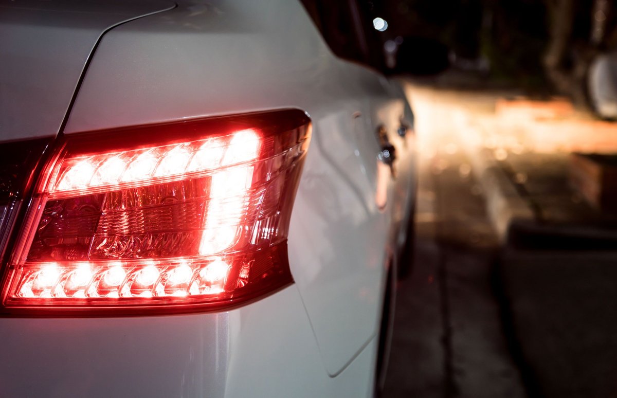 MiniCityAutoNC's tweet image. #SafeDrivingTip: Brake lights are a safety feature and it’s important that they’re working properly. Without them, the car behind you cannot tell (easily) that you’re braking, and you are more likely to get rear-ended.