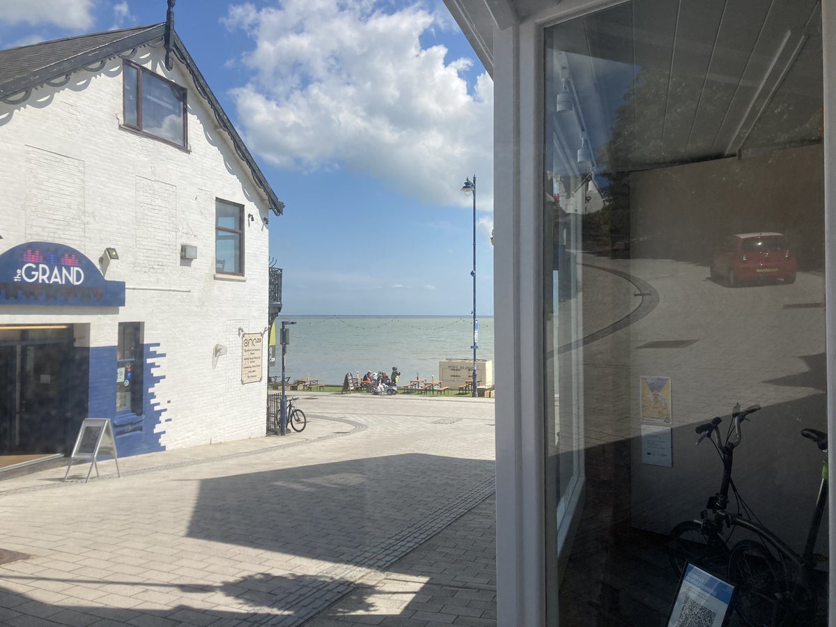 elly_clarke's tweet photo. For the next 3 months Iβm on placement at Hamilton MAS - a starting up micro arts space in Felixstowe founded by artist Bryony Graham. Watch this space - or come & visit!! π π
Grateful to my PhD funders @CHASE_DTP for supporting this. #phdplacement #hamiltonmas #microartspace https://t.co/9gftOYc95r