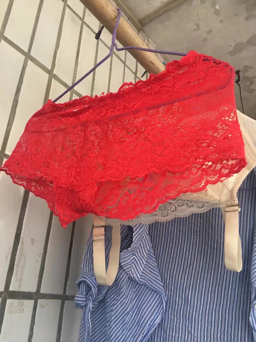 偷内衣 (@cumonbra) on Twitter photo 