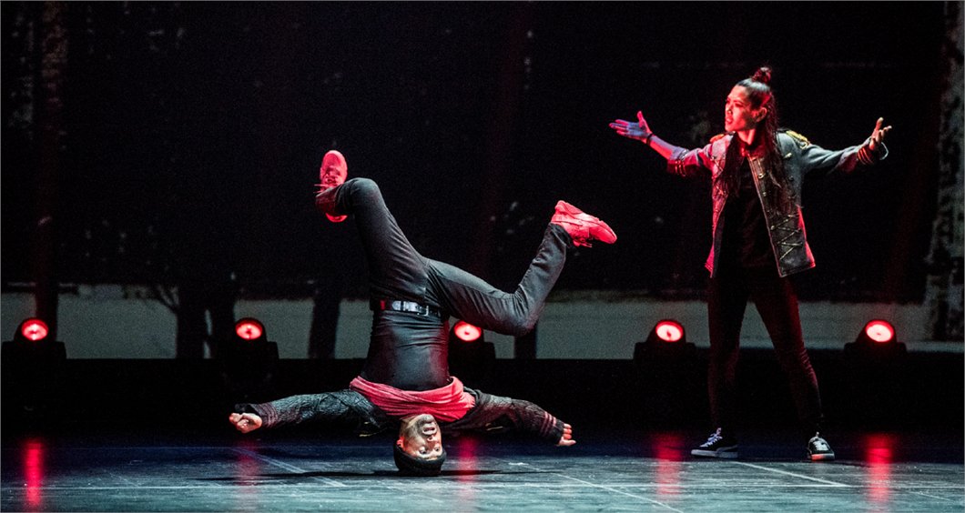 tpapresents's tweet photo. JUST ANNOUNCED! The Hip Hop Nutcracker w/ MC Kurtis Blow comes to @bassconcerthall on Tue, November 23!  Tchaikovsky’s ballet is reimagined as a holiday dance spectacle, feat. hip hop pioneer Kurtis “The Breaks” Blow. On sale Fri, Jul 16 at 10am.

Info: https://t.co/vghyh6rF8p https://t.co/TgMihF7RcP