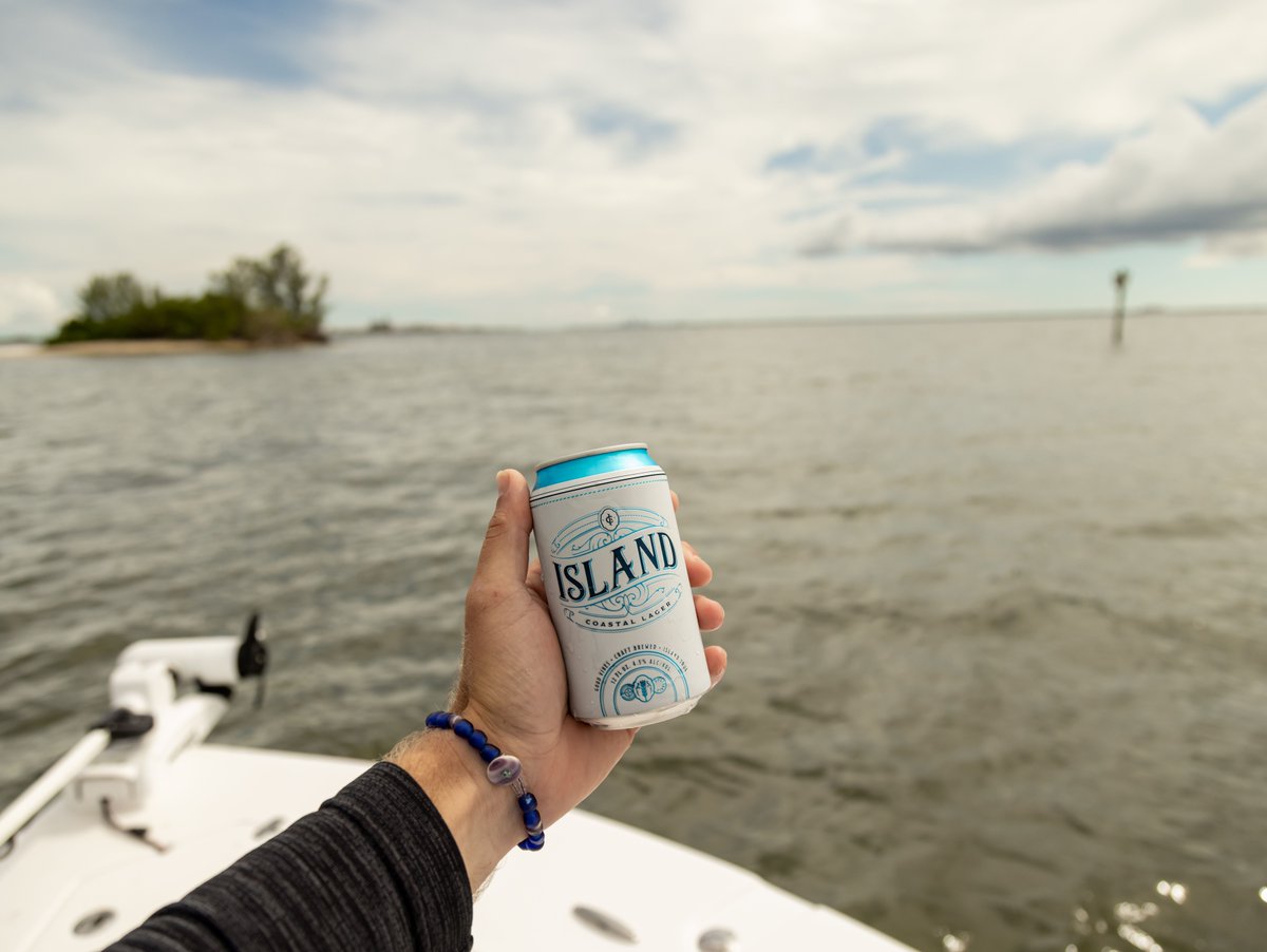 islandbrandsusa's tweet photo. Tuesday hooky 🎣 

@islandcoastallager
#islandlocals #localsonly #islandbrands https://t.co/xZMk19R9Vc