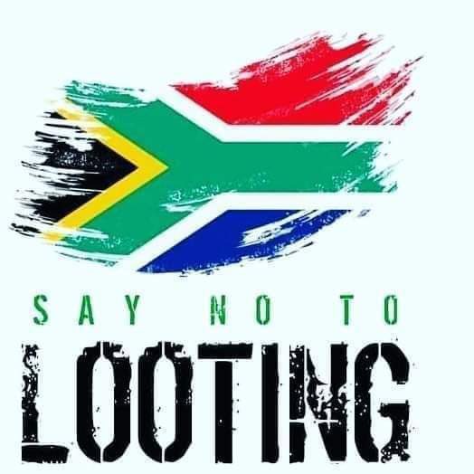 Akhona_Qukwana's tweet image. #NewProfilePic
#SouthAfricaIsBurning 
#SouthAfricaShutDown 
#Saynotolooting 
#mallofafrica 

The number of unemployed is very high but some people are destroying the opportunities of getting employed. 💔💔

In Cape Town we say no to looting 💪🏿✌🏿
Pray For South Africa 🙏🏿