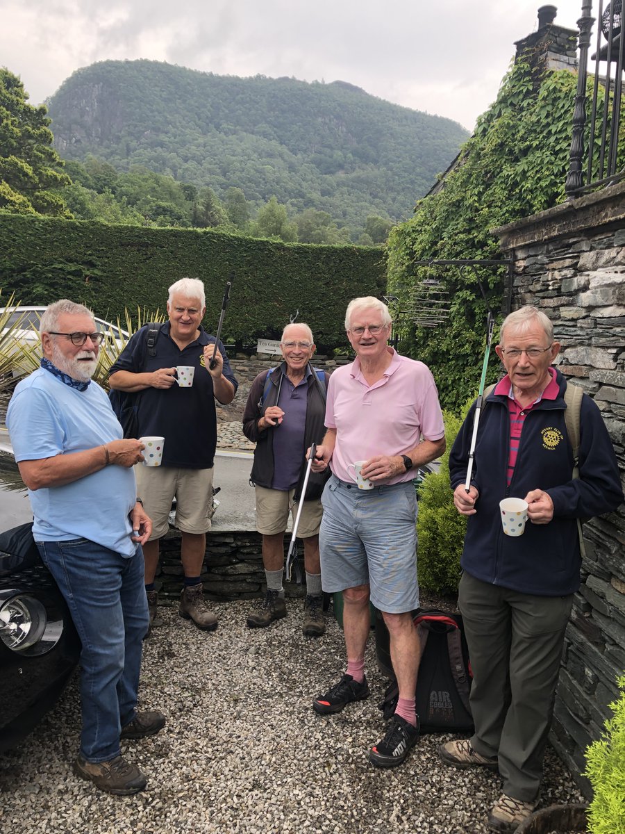 KeswickRotary's tweet photo. Members of Keswick Rotary enjoying a well earned cuppa following yesterday's fortnightly litter-pick on the shores of Derwentwater. Doing our bit to keep our Lake District National Park looking beautiful. Be  #lakedistrictkind @lakedistrictnpa @Rotary1190 #peopleofaction https://t.co/1HoG24nfIp