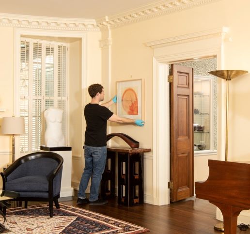 GuardianFAS's tweet image. Professional Art Installation by Trained and Experienced Art Handlers. Hang it right the first time!
#preserveyourcollection #bestartservices #OneHoleInstallation