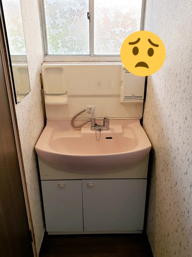 洗面所のビフォーアフターが素晴らしい！業者かと思った