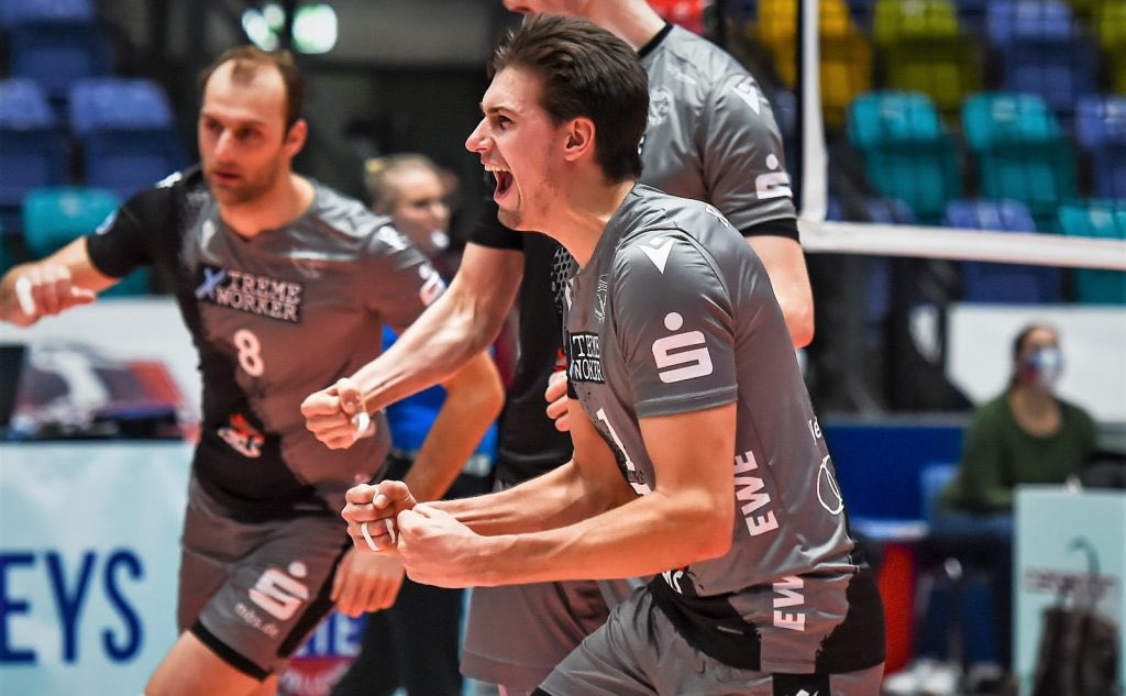 United Volleys tweet media