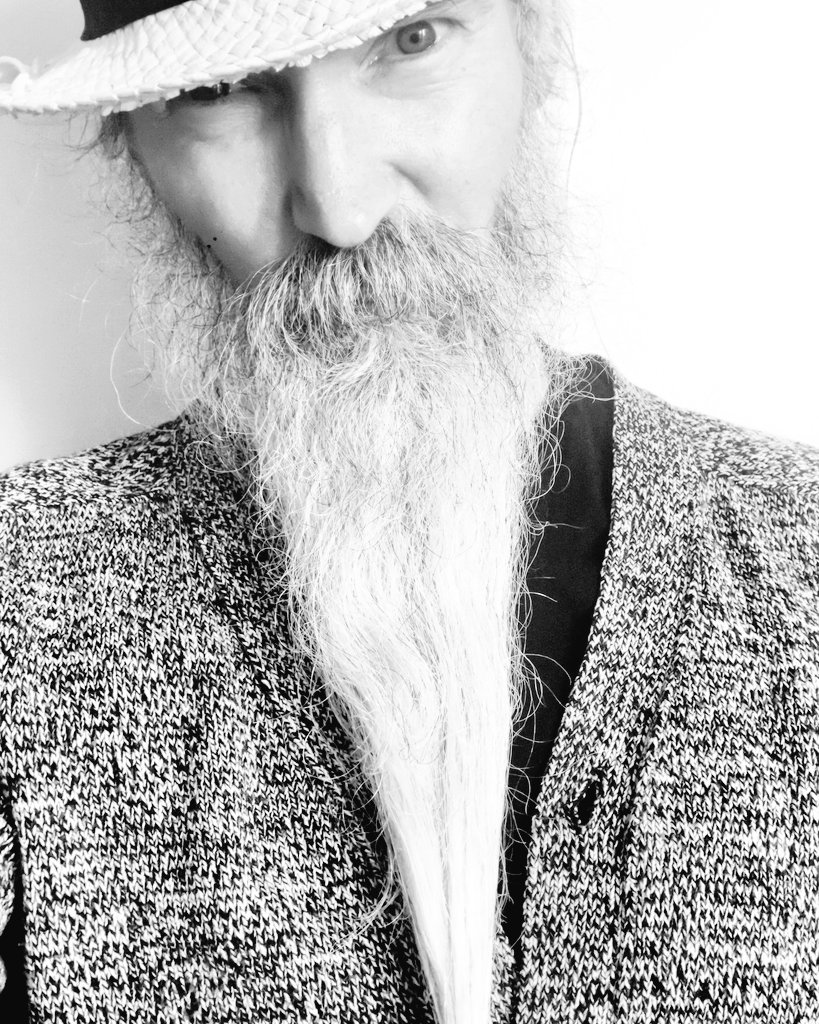 joncampling's tweet photo. #BeardTruth https://t.co/0Ta7YGgMVg