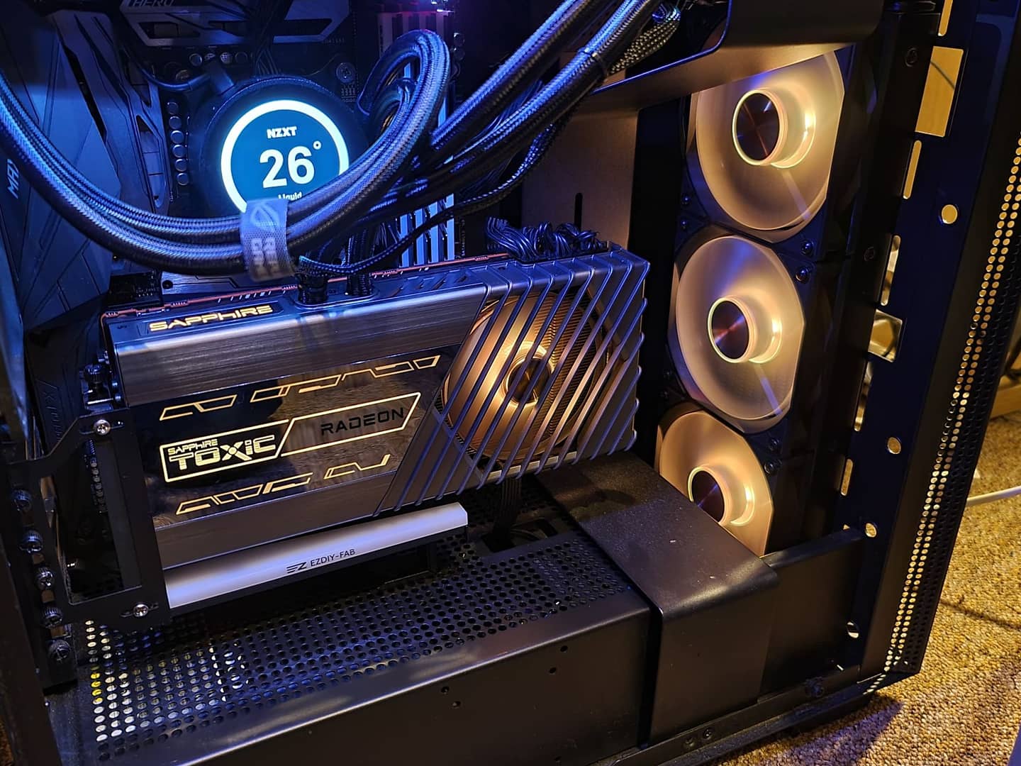 SAPPHIRE Technology on X