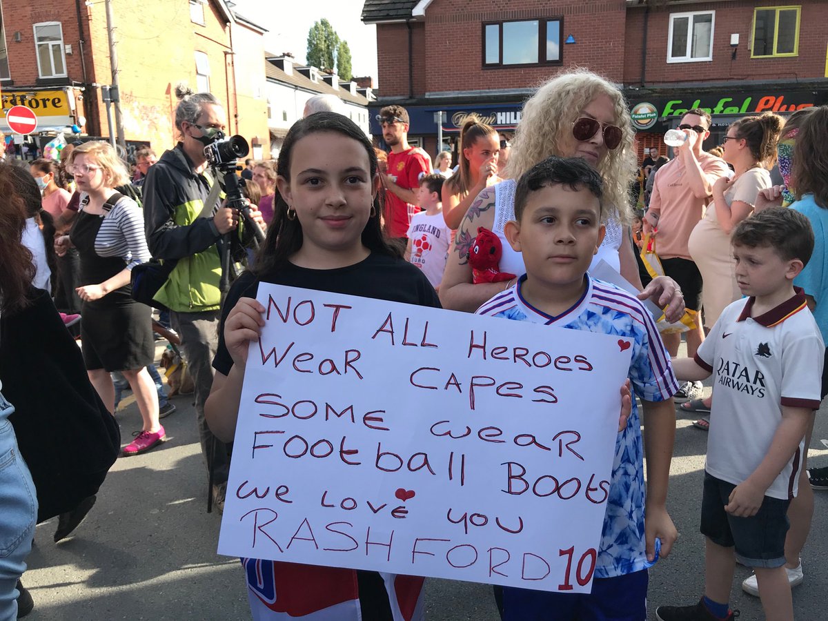 zarahsultana's tweet photo. "Thank you for all our dinner" – Reggie, 6.

The racism directed England's footballers exposed the worst of our country. The players – and the solidarity shown towards them – showcases the very best 🤍 https://t.co/GKlhJOWxNB