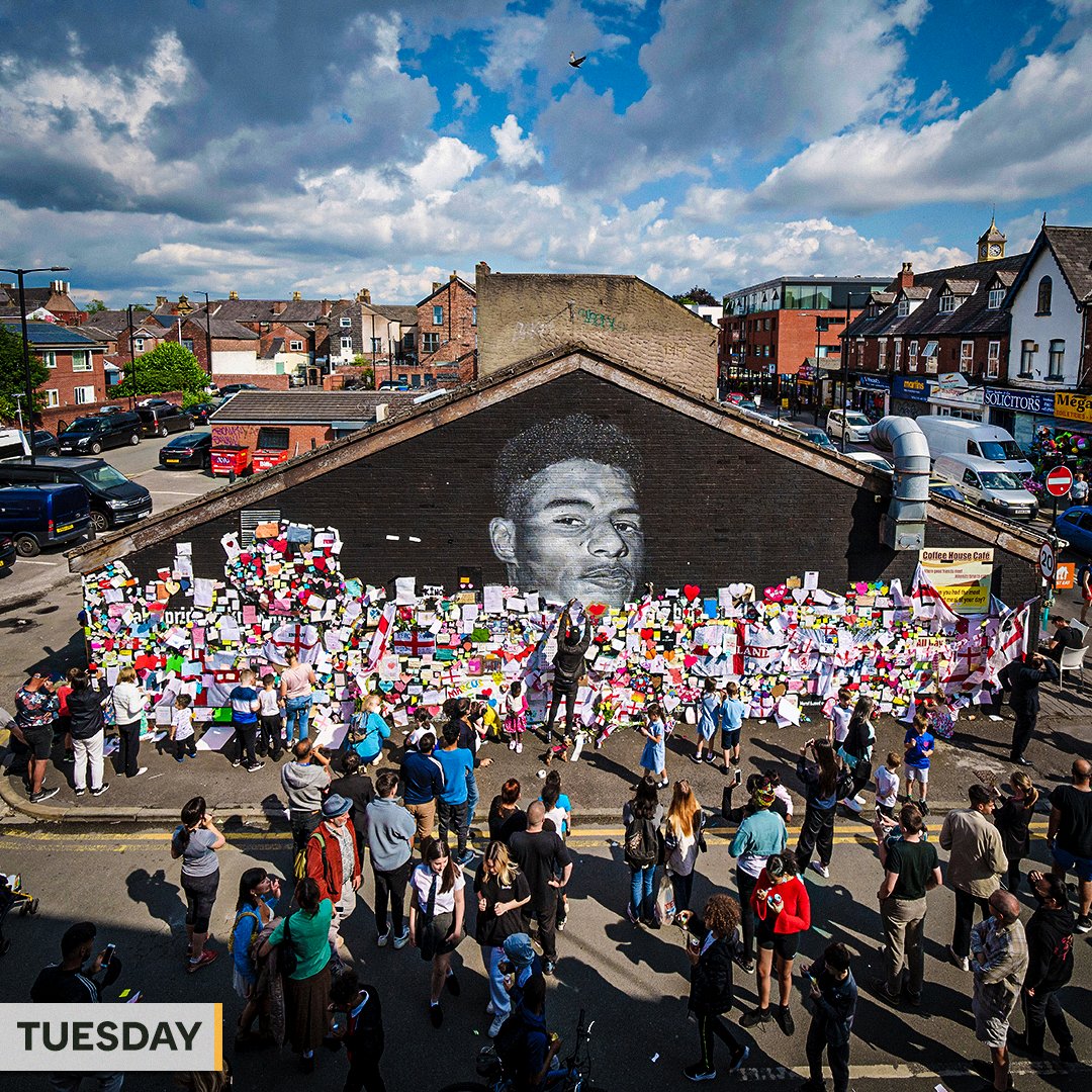 brfootball's tweet photo. Marcus Rashford’s mural since Monday ⏩ https://t.co/Mm6dFXB8Xj
