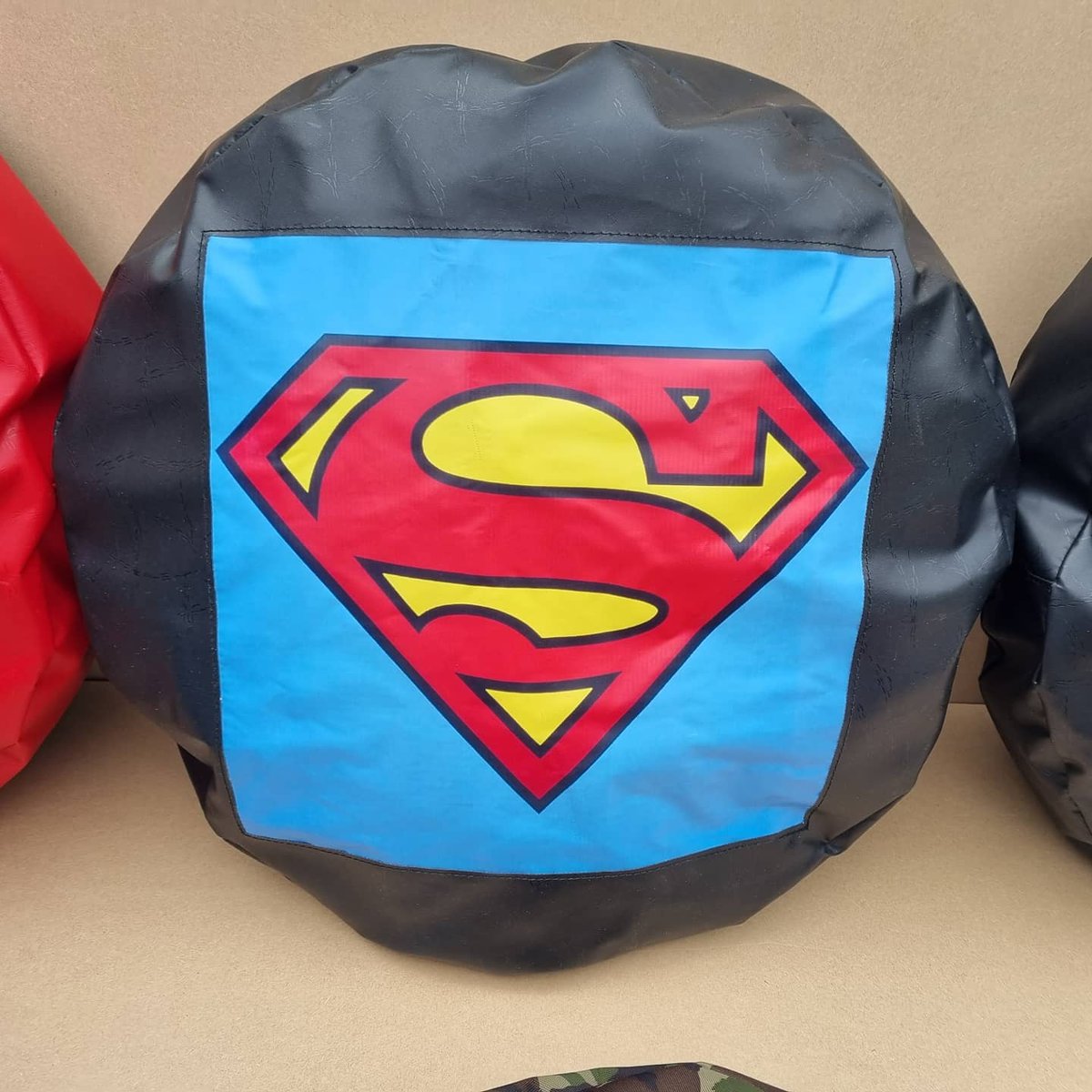 ampdirector123's tweet photo. Alternative bean bag seating for children.
Filled with fire retardant foam.
Lots of characters available.
Send me your ideas.
Medium size 55cm wide x 15cm height.
Summer price only til end of july £23.00
Send an email to admainplayltd@gmail.com
Or text 07896667491 https://t.co/FnPUVMgvFA