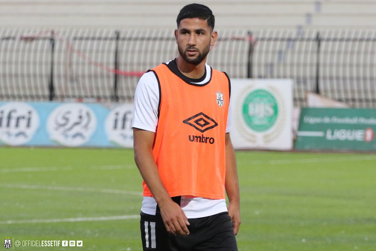 essetifienne's tweet photo. احماءات لاعبي الوفاق قبل بداية المباراة 📸💯
#MCOESS
#AllezLEntente 🏁🦅 https://t.co/VLLsDYLJYr