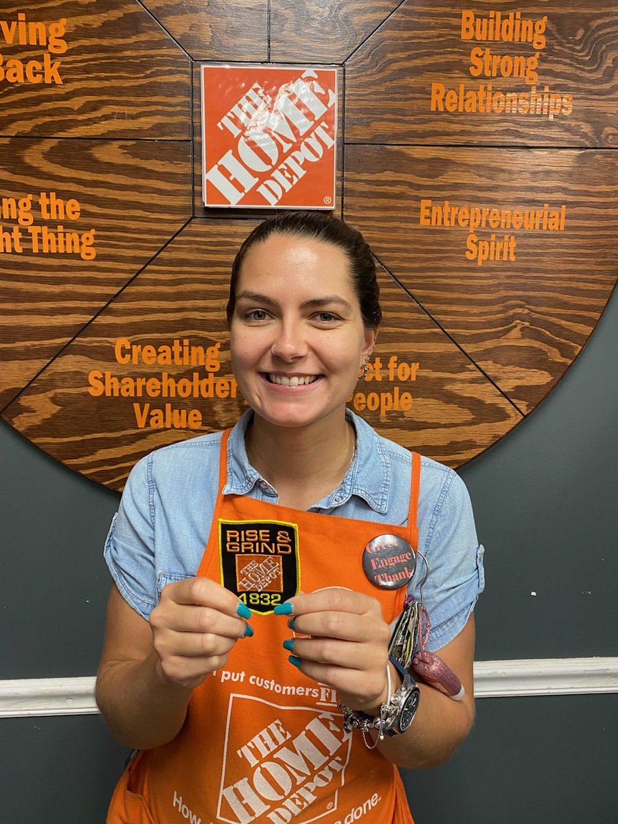 Melissa earning the rise and grind award at Summerwood this week! Woo Hoo! <a href="/KadeKasner/">Kade</a> <a href="/idrissi_mary/">mary el idrissi</a> <a href="/JarrodFarmer4/">Jarrod Farmer</a> <a href="/Kevin_c_lam1111/">Kevin Lam</a> @Jerry_Smith_Jr