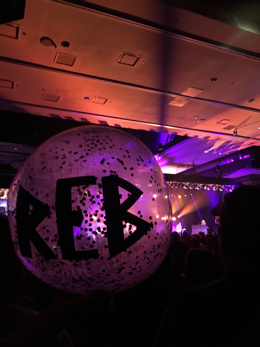 Rock n roll by the River - <a href="/emmgryner/">EMM GRYNER</a> talks about <a href="/Whitesnake/">Whitesnake</a>, meeting <a href="/davidcoverdale/">David Coverdale</a> and the magic of the <a href="/RealRebBeach/">Reb Beach</a> ball. 

instagram.com/tv/CRRz4obntPk…