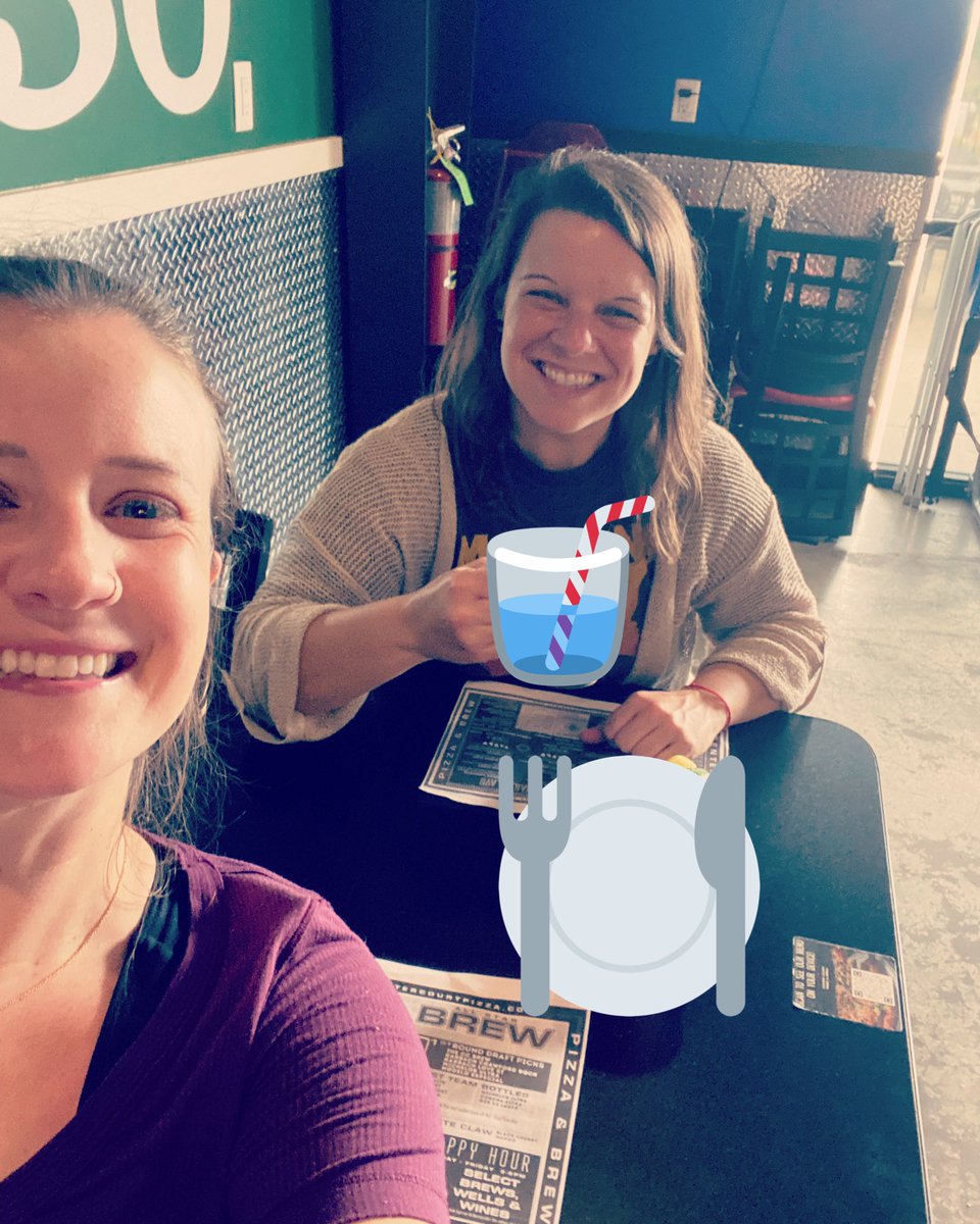 MsBatDLE's tweet photo. Continued summer selfie bingo. #MYESummerSelfieBingo #MYESummerFun #patioselfie #funwithfriends #beachselfie https://t.co/OrL3lGpQ8g