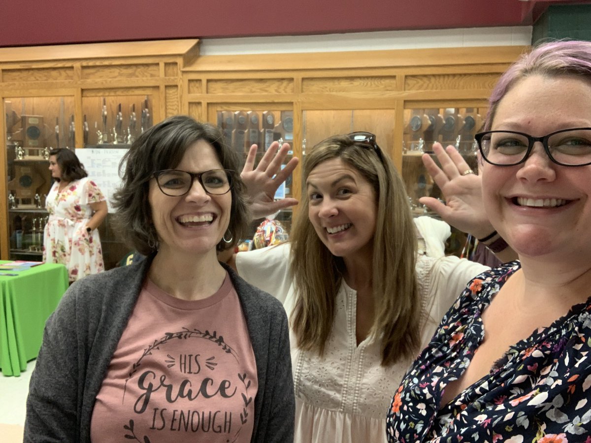 We’ve had such a great day of learning at #KASLSR21 today! We’ve got lots of great ideas for next year! <a href="/jnswheel/">Stephanie Wheeldon</a> #LCPride