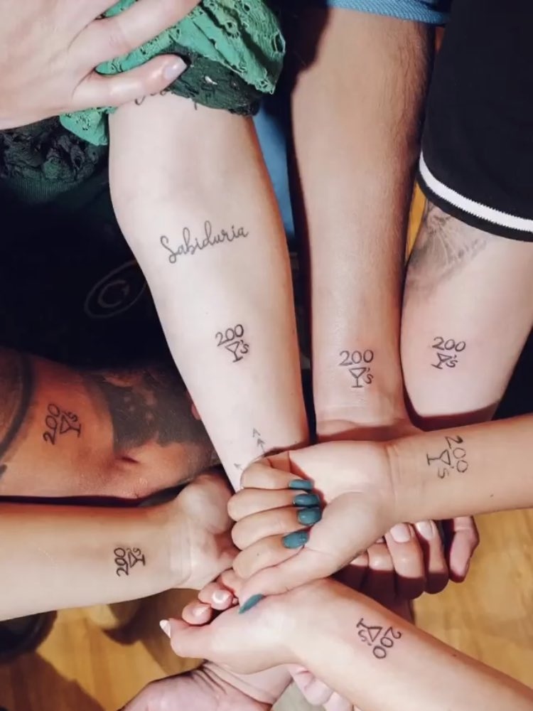 Karol G tiene nuevos tatuajes: te contamos su significado- Yasss