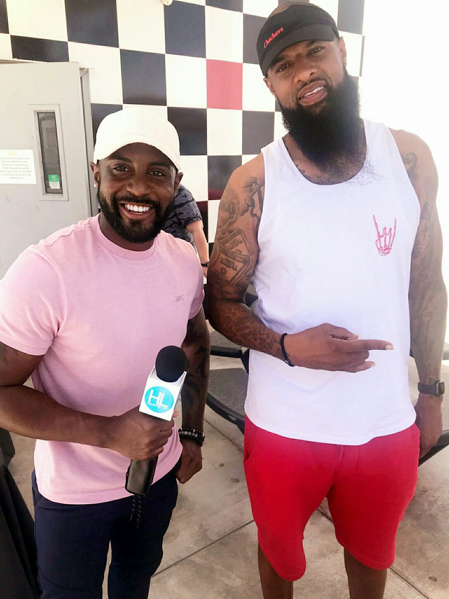 TVJoeSam's tweet photo. WEEK OFFICIALLY MADE!!! Got to interview the King, the BOSS himself @slimthugga 
You can't call yourself a Houstonian if you don't know this Rap Icon!!! https://t.co/3dfttQDdnY