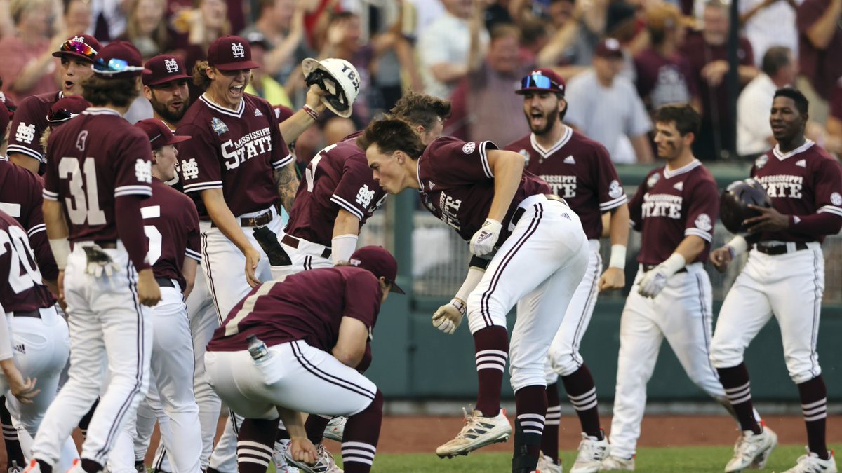 UT_CSCM's tweet photo. #Photojournalist of the Week: @RebeccaGratz 

"A great photograph or video can bring the audience into the moment." 

Her most recent work was covering the College World Series. 

https://t.co/8zpVTHfocc https://t.co/9erI0ubg6C