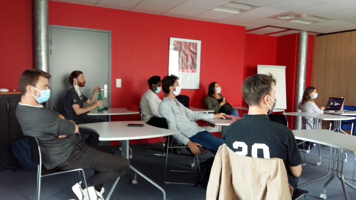 "Qu'est ce qu'un entrepreneur doit faire pour NE PAS vendre ses produits ?" On prend la problématique à l'envers et les idées fusent pour ce dernier Wake UP! de <a href="/lmtcreation/">L'incubateur LMT</a>