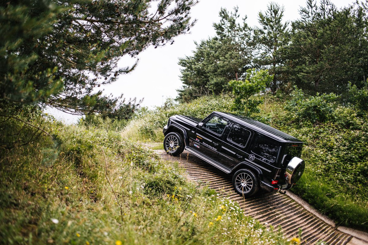 LookersMercedes's tweet photo. The G-Class unites outstanding performance and luxury design. The perfect combination.
📸: finnpphotography
#mercedesuk #mercedesbenz #mercedes #gwagon #g63 #gclass #gclassamg #gclassthebest #thebestornothing #mercedesbenzworld #4x4 #4x4life https://t.co/NtPJHNfDFC