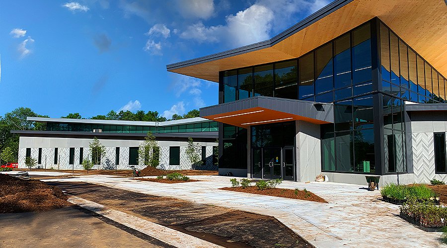 WellsConcrete's tweet photo. To achieve the aesthetic of a birds feather on the new Forest County Potawatomi Community Centerβs facade, our team provided precast @GraphicConcrete and wall panels, embodying the true meaning of this tribe through precast concrete. #precast #design #facade #wellsbuilds https://t.co/8nR2X0adPC