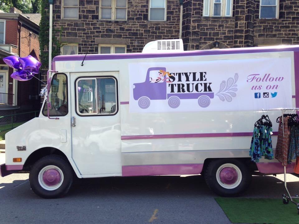 StyleTruck's tweet photo. First event 8 years ago today! Cookie didn’t even have a wrap yet! Street fest in the North Side #TheBeginning  #havefashionwilltravel #fashiontruck #stylin #SmallBusiness #Pittsburgh #boutiqueonwheels https://t.co/ZWymhqyJiN