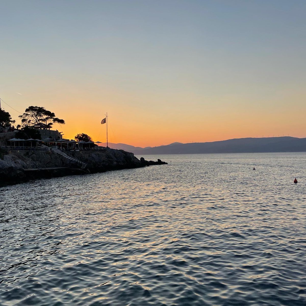 AwardSecrets AI tweet media