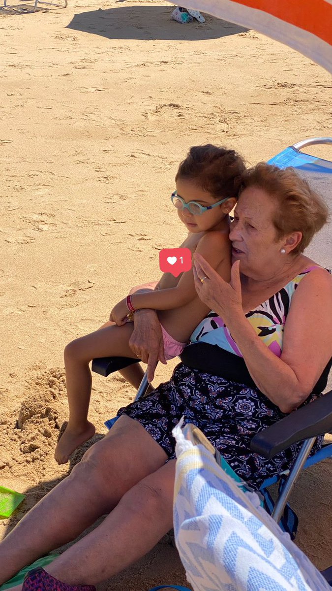 gabri_coria's tweet photo. Estrella disfrutando de su abuela.
El que pueda que empate.
#mimadre #mitorera #amoreterno https://t.co/1qjiG7pbY8