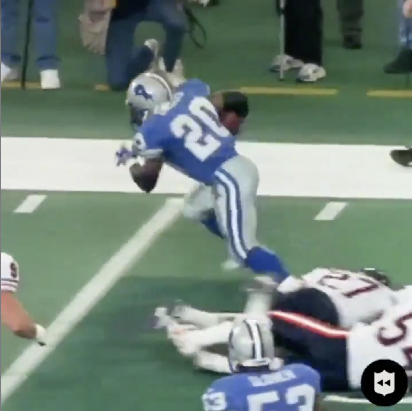 Happy Birthday to Barry Sanders Best RB to ever do it! 