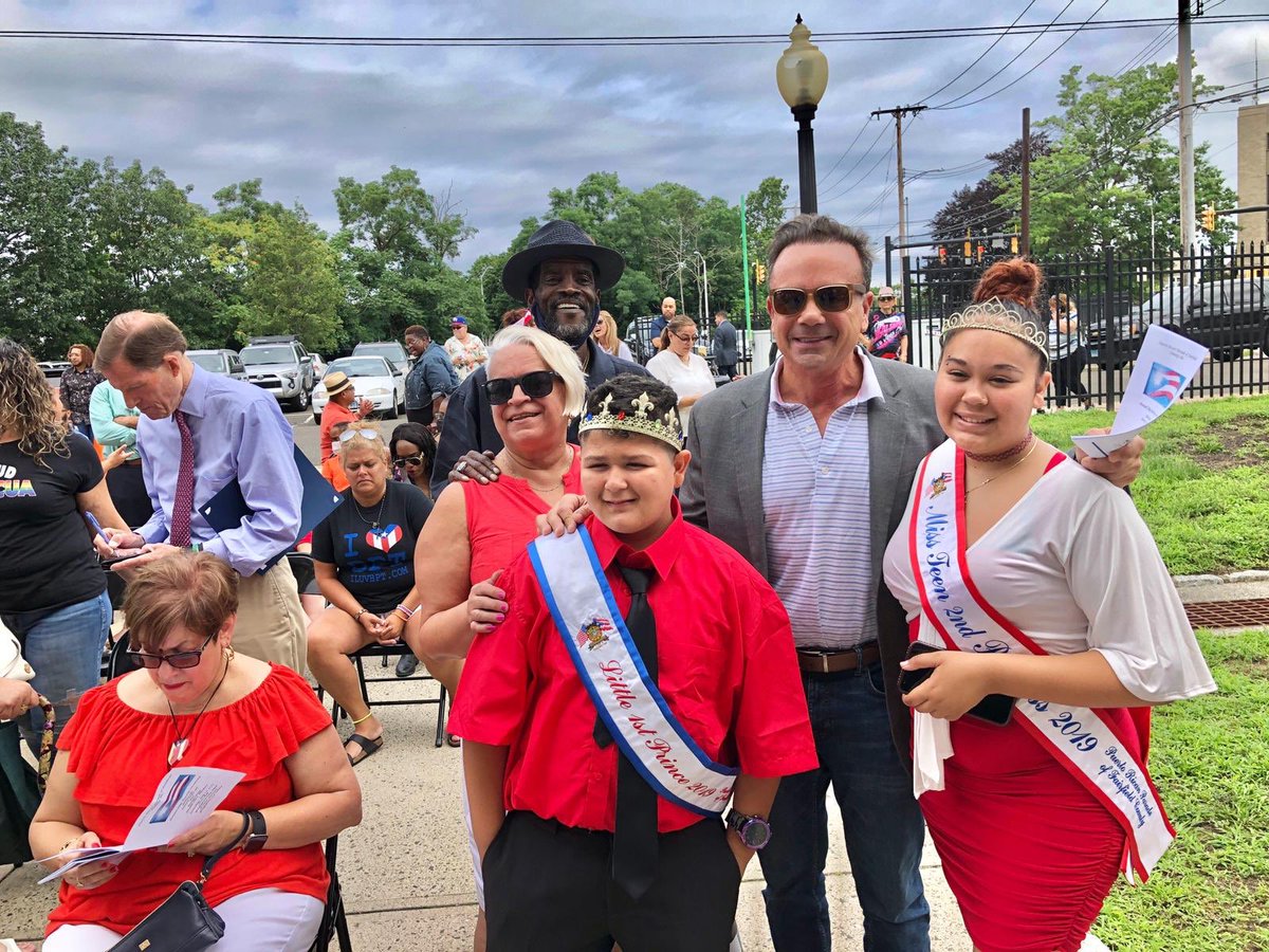 Bridgeportct What An Amazing Time During Last Weekends Puerto Rican Day Parade Festivities You Can See The Puerto Rican Flag Flying High At 45 Lyon Terrace Bridgeport Culture T Co Gflqtoyhzd Bridgeportct What An Amazing Time During Last Weekends Puerto Rican Day Parade Festivities You Can See The Puerto Rican Flag Flying High At 45 Lyon Terrace Bridgeport Culture T Co Gflqtoyhzd