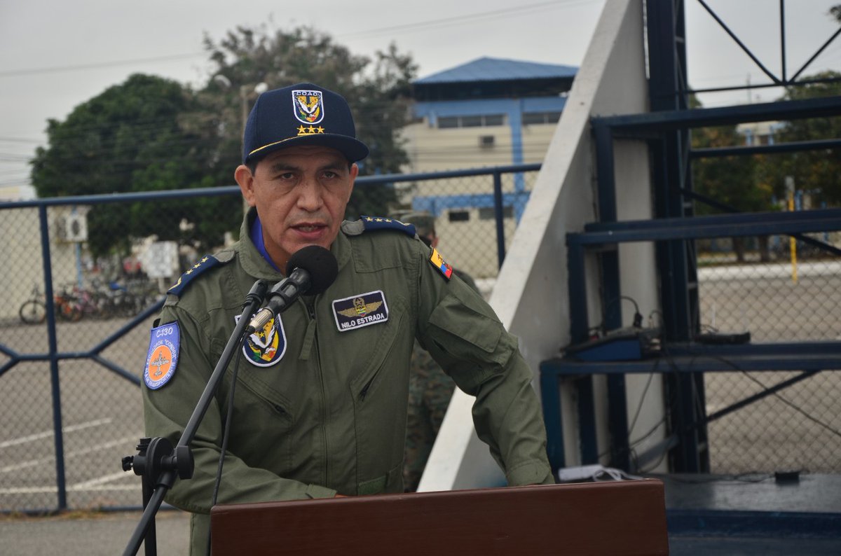 FFAAECUADOR's tweet photo. #Guayas| En la Base Aérea Simón Bolívar, se disertó la conferencia magistral por conmemorar el XIV Aniversario de creación del Comando de Operaciones Aéreas y Defensa, y se destacó el cumplimiento de las misiones en el ámbito aéreo y terrestre en defensa de la soberanía nacional. https://t.co/sqnJxhwzro