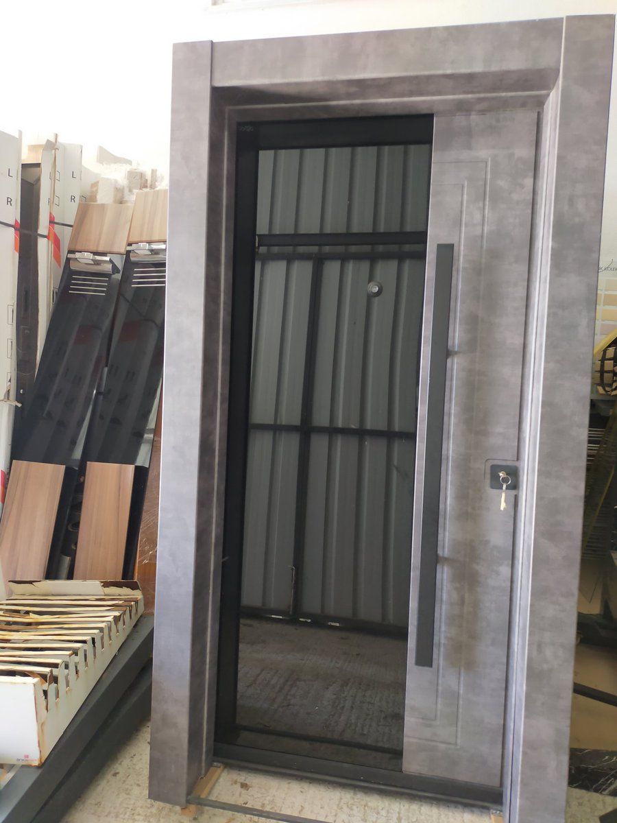 CelikkapiVe's tweet image. Star marka Çelikkapı mız 5,000 (beş binlira) tl