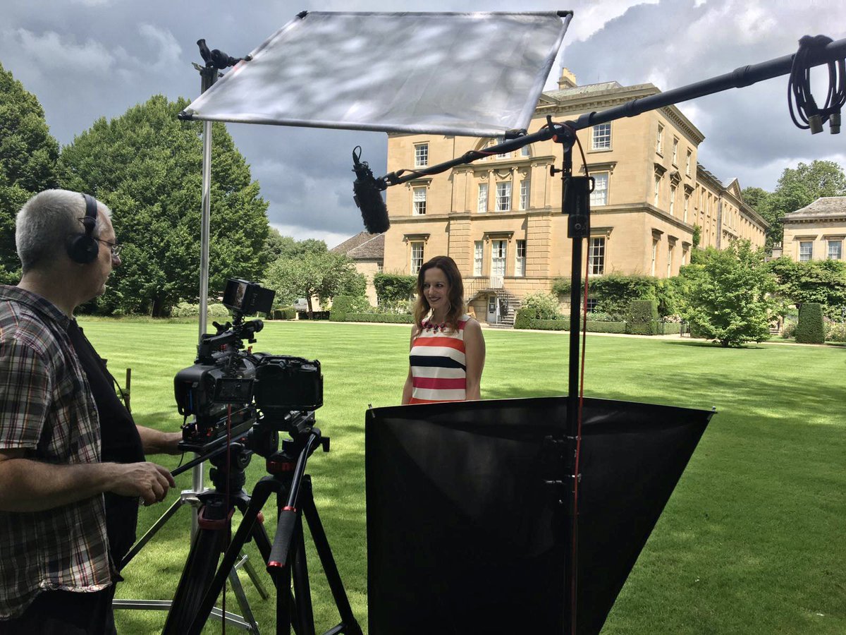 profpinar's tweet photo. Filming a #DigitalTransformation online course in the 300 year Worcester college at Oxford. The paradox is meaningful: Rethink competitive advantage, keep the baby while throwing out the bath water. https://t.co/1aL07gb7vj