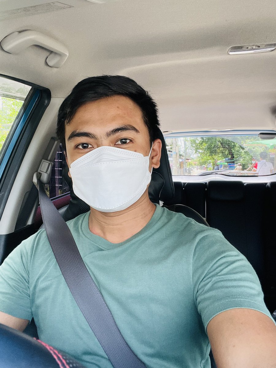 ko55873707's tweet photo. #KF94  mask လေးဒေ မှာထားသူတွေကို ရောက်တာနဲ့ ချက်ချင်းလိုက်ပို့ပေးသော ဒီနေ့ https://t.co/5RnkX7wyG7