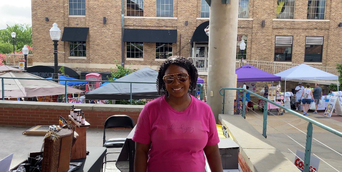 NaturalJoybyNJ's tweet photo. #NaturalJoybyNicoleJanae #OrganicSkincare #OrganicHaircare 
#NewBusiness #SmallBusiness 
 #SmallBusinessBigHeart 
#NJbyNJ #ShopLocal  #GirlBoss 
#WomanOwnedBusiness #BlackOwnedBusiness #BlackEntrepreneurs #ExplorePage https://t.co/7wOjyHQ7SV