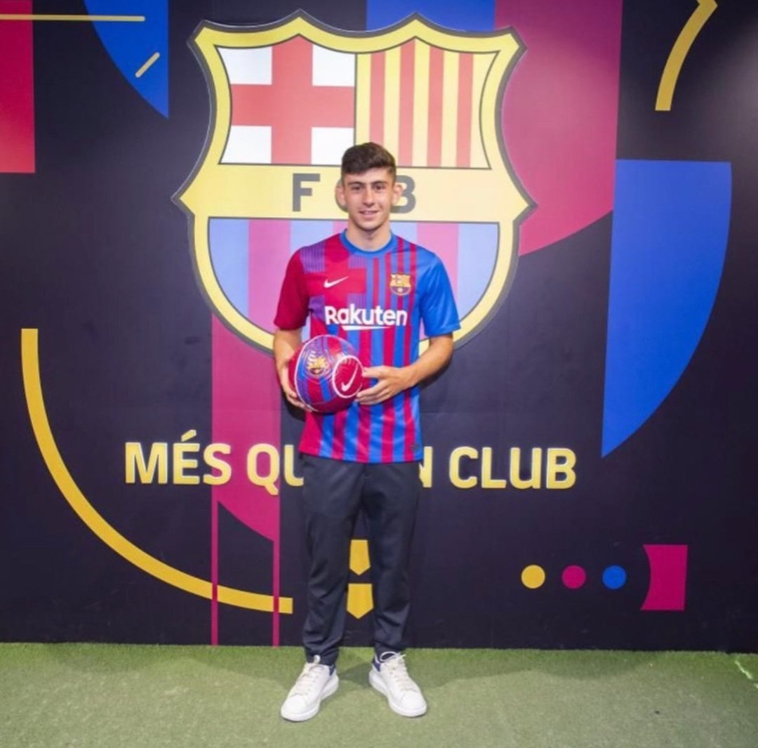 FootAutrichien's tweet photo. La petite Yusuf Demir @yusufdemir_10 s'engage avec @FrenchFCB 

Félicitations Yusuf ! https://t.co/tRSt1lEXKC
