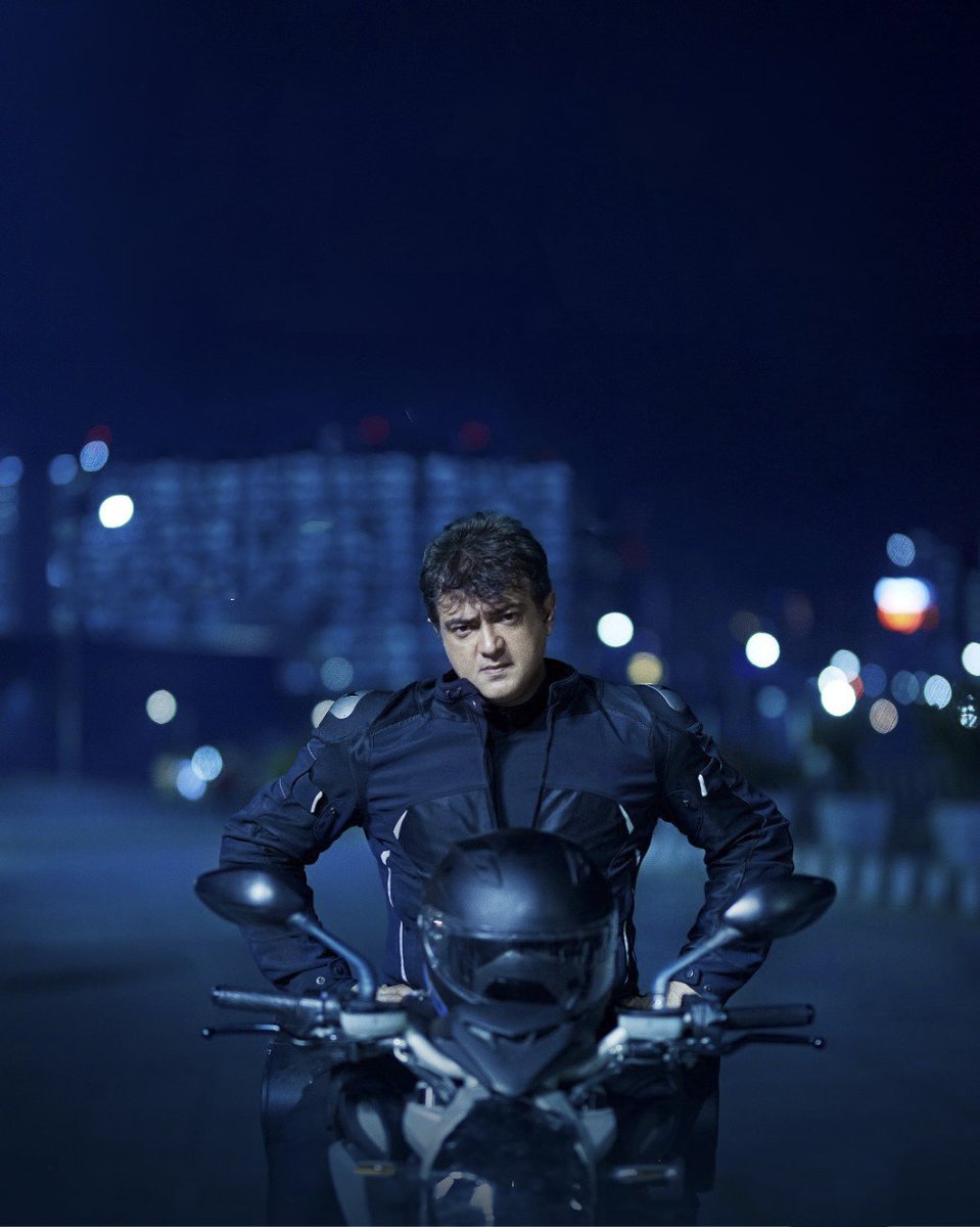 TFC_mass's tweet photo. Wow ! Goosebumps Posters 🔥 What A Surprise For Us 😎🔥 THALA Fans Are Flying On Sky Right Now 🔥🔥🔥🔥🔥 

 MAGIC Of H Vinoth ❤️❤️❤️❤️ #Valimai 

#ValimaiLaunch | #Ajithkumar | #Thala https://t.co/ZyOgLXZuUc