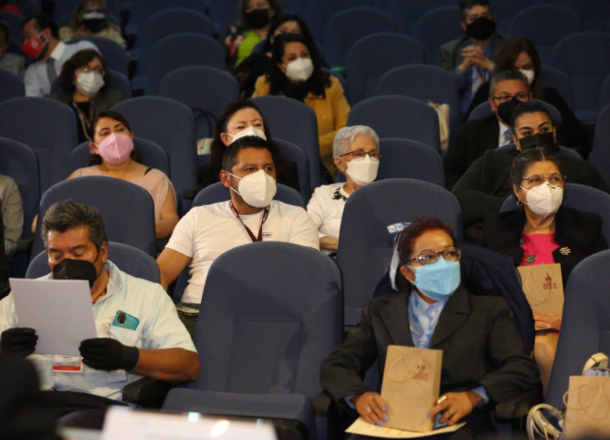 Luis Antonio Ramirez (@luisantoramirez) on Twitter photo Entregamos reconocimientos a 1,398 trabajadores del <a href="/ISSSTE_mx/">ISSSTE</a> que participaron tanto de forma presencial como a distancia en el Curso “Toma el control de tu salud”, como parte de las acciones que realizamos para promover la prevención. <a href="/lopezobrador_/">Andrés Manuel</a> <a href="/SnteNacional/">SNTE Nacional</a> <a href="/sntissste/">SNTISSSTE</a> Entregamos reconocimientos a 1,398 trabajadores del <a href="/ISSSTE_mx/">ISSSTE</a> que participaron tanto de forma presencial como a distancia en el Curso “Toma el control de tu salud”, como parte de las acciones que realizamos para promover la prevención. <a href="/lopezobrador_/">Andrés Manuel</a> <a href="/SnteNacional/">SNTE Nacional</a> <a href="/sntissste/">SNTISSSTE</a>