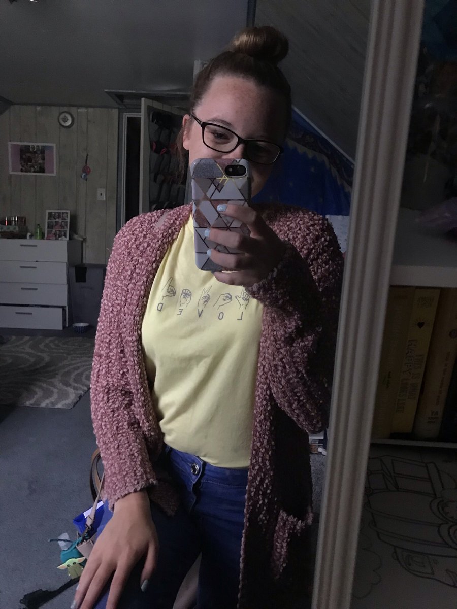 TayjSmiles's tweet photo. After a year of stay at home orders, pandemics and fast food uniforms I am SO THANKFUL for big girl jobs that let me wear normal people clothing 🤩 https://t.co/uNGOAVPSte
