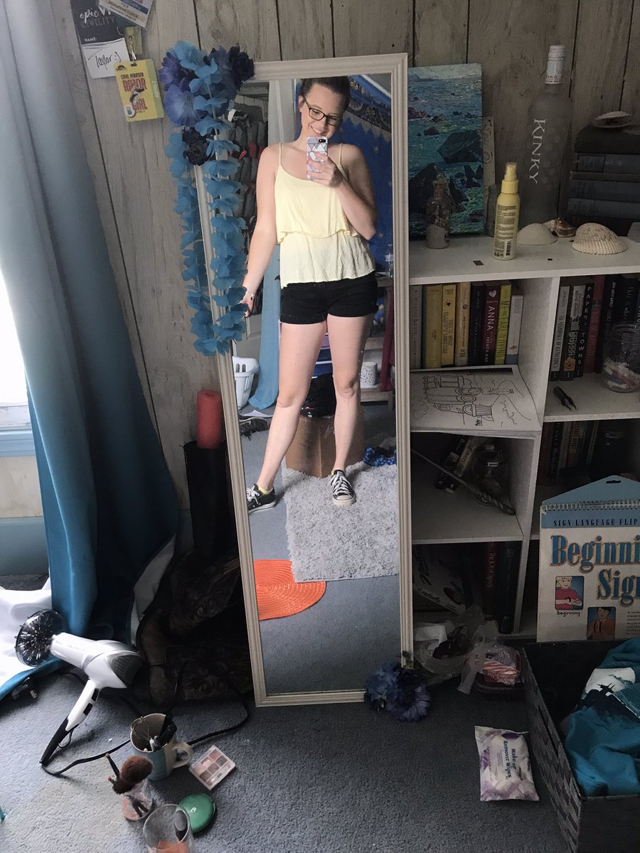 TayjSmiles's tweet photo. After a year of stay at home orders, pandemics and fast food uniforms I am SO THANKFUL for big girl jobs that let me wear normal people clothing 🤩 https://t.co/uNGOAVPSte