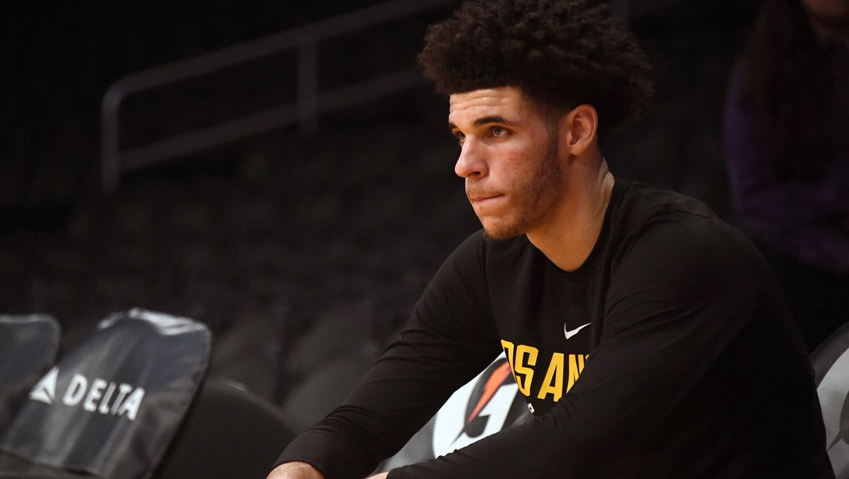 LakerFiles's tweet photo. The Lakers are hoping to acquire one more difference-making playmaker that would allow James and Davis to spend more time at power forward and center. 

One name who’s expected to be targeted: Lonzo Ball 👀 https://t.co/KzdBdLQzoc