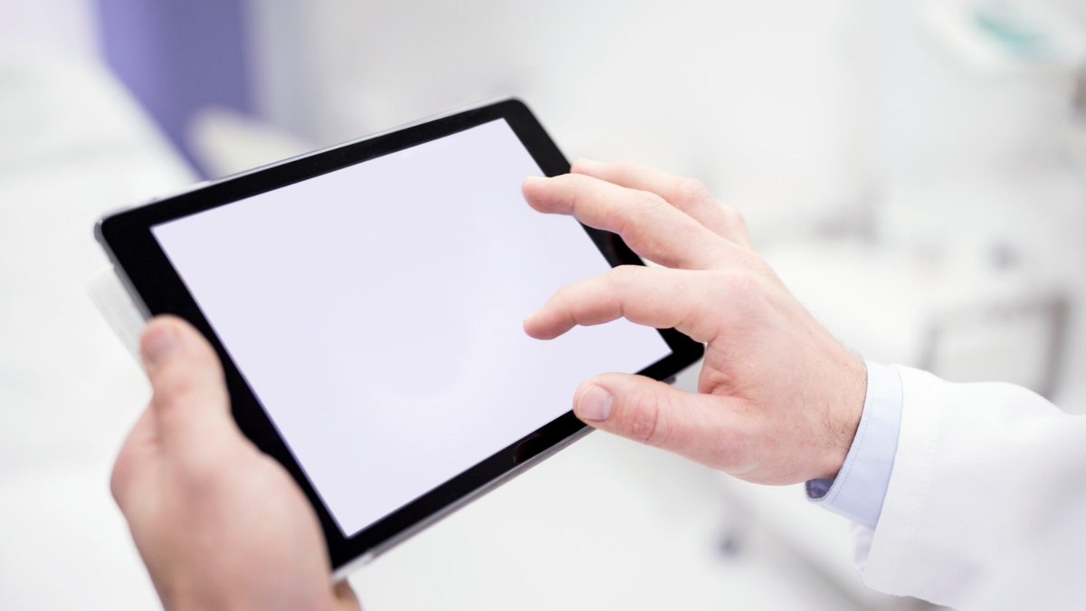 CHESSmh's tweet image. A new bill before the Senate aims to eliminate a Medicare requirement that requires beneficiaries to see a provider in person before beginning telemental health treatment. bit.ly/3qezwws #CHESSHealth #CHESSPlatform #SUD