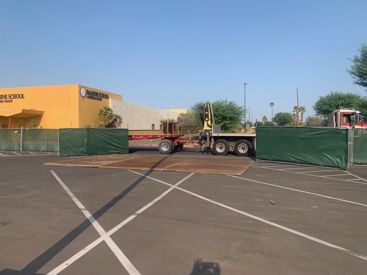 CityofElCentro's tweet photo. Construction started today on the new El Centro Public Library!

It’s anticipated that the construction will be completed by Summer 2022...#MeasureP

#WeAreElCentro #librariesrock #LibrariesTransform https://t.co/l2Pf2asw8V