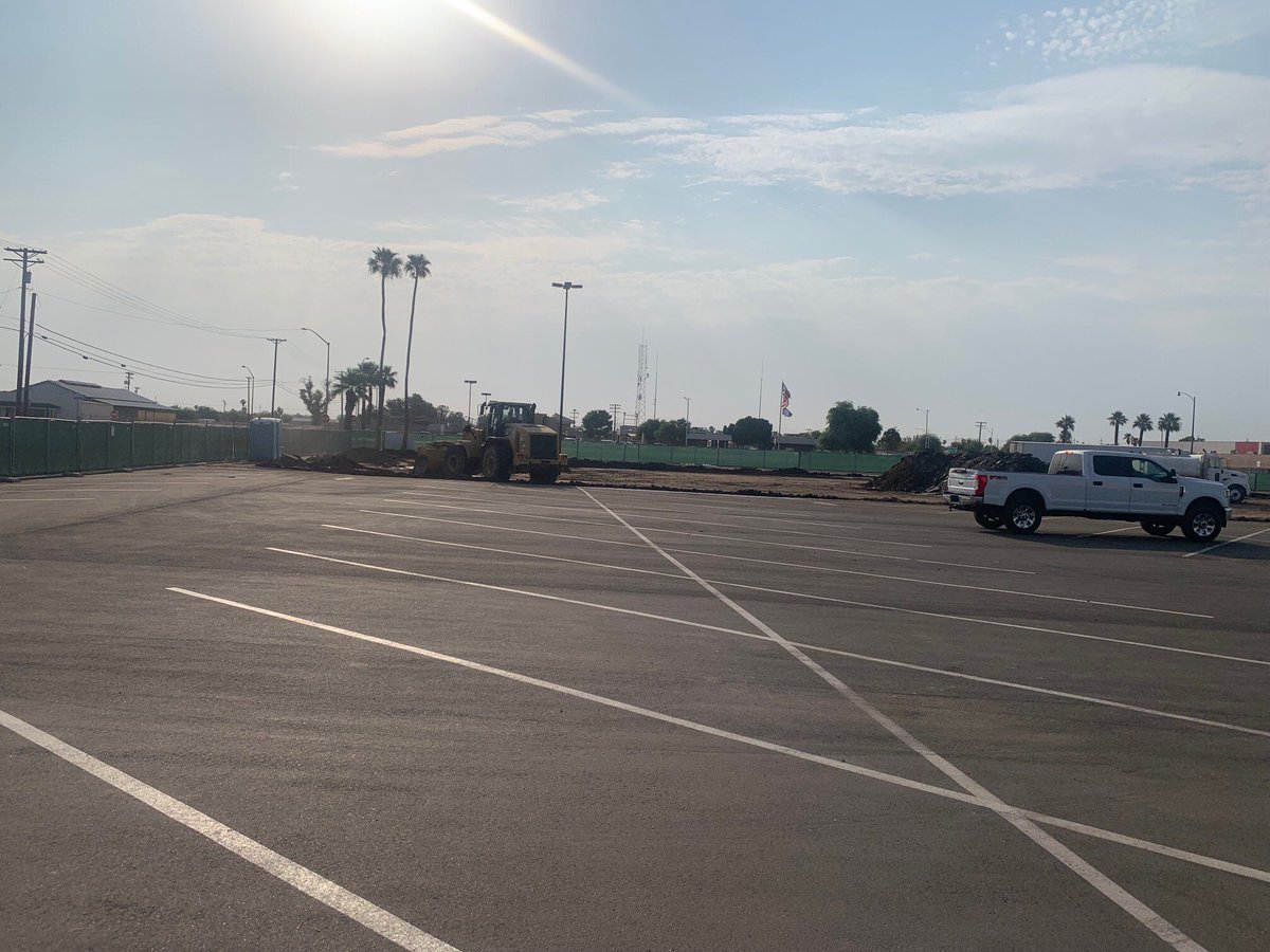 CityofElCentro's tweet photo. Construction started today on the new El Centro Public Library!

It’s anticipated that the construction will be completed by Summer 2022...#MeasureP

#WeAreElCentro #librariesrock #LibrariesTransform https://t.co/l2Pf2asw8V