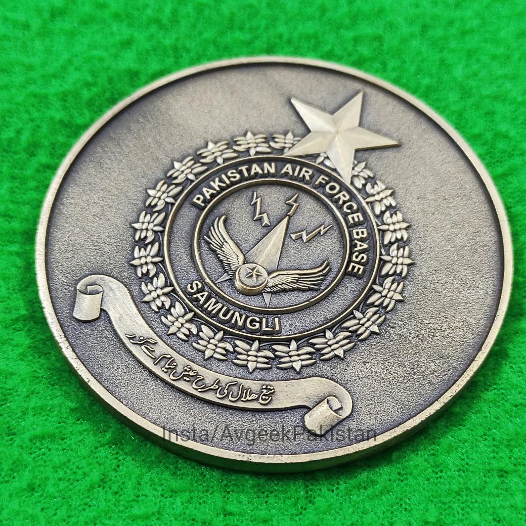 sohailahmedsa's tweet photo. Medallion - PAF Base Samungli
https://t.co/JUlVv3Jfns
#AvGeeKPakistan #AvGeek #avgeekpics #Aviation  #MilitaryAviation #AviationPatches #PAF #Pakistan #PakistanAirForce #F16 #JF17 #Mirage #PakistanZindabad #Medallion #militarymedals #SuperMushshak #Samungli #Quetta https://t.co/Eb9lLaTp2B