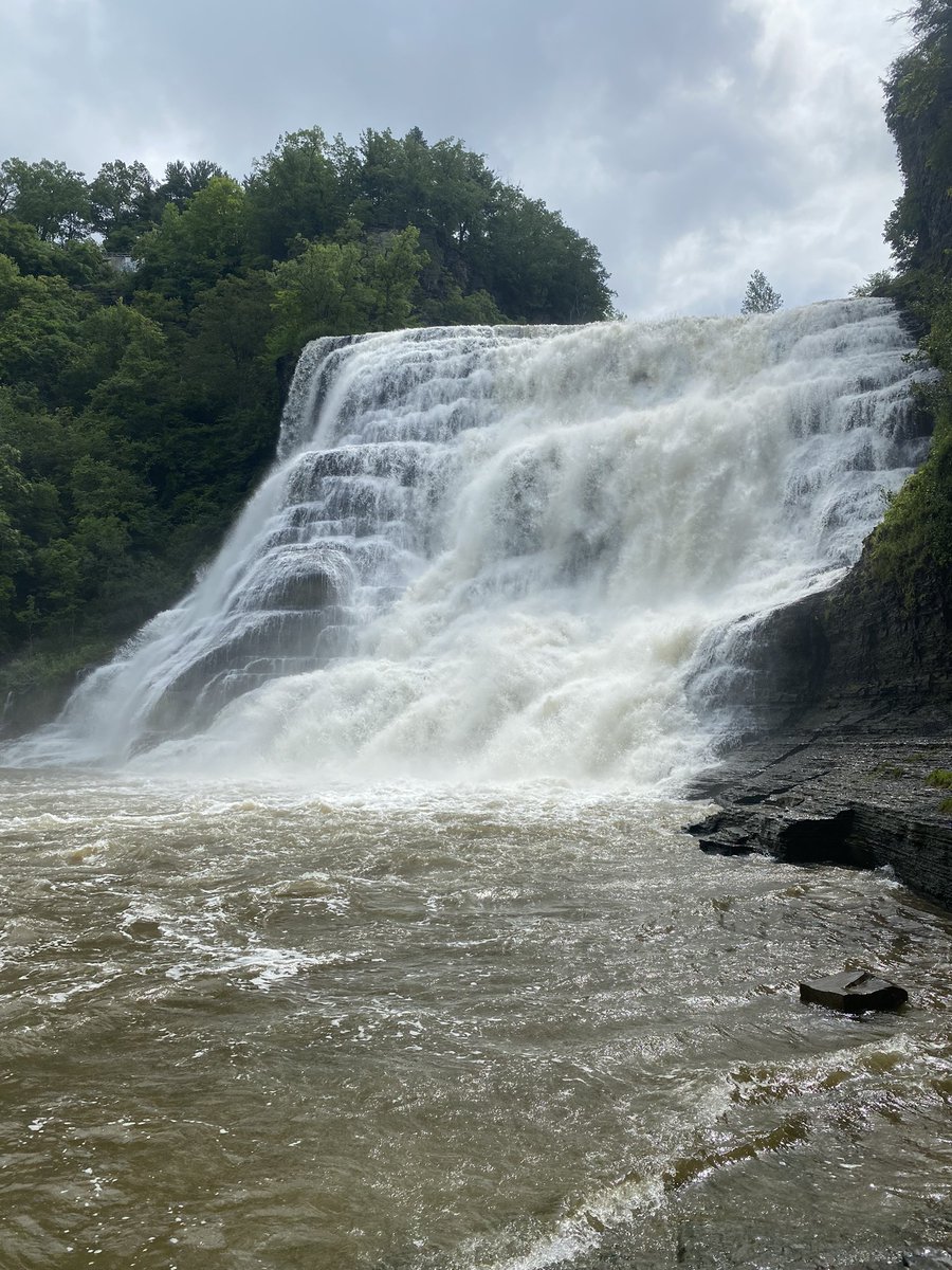 mc3lizzy's tweet photo. #Ithaca #NewYork #IthacaFalls https://t.co/Y2GWqOCGiN