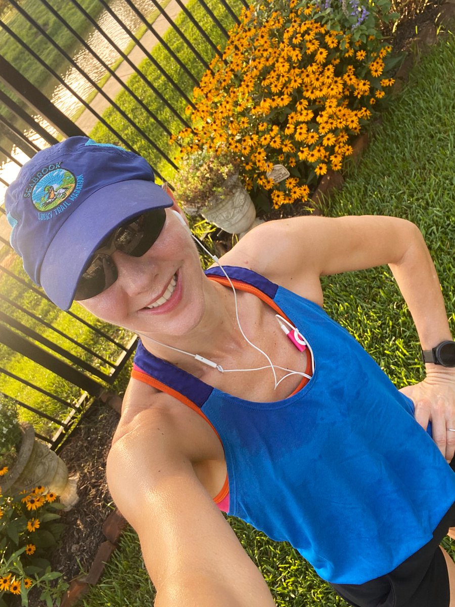 Juliet_Kristine's tweet photo. Hey Twitteratti! Happy Tuesday! While slogging my morning miles, I could hear Zeus barking at me from across the pond. Silly dog! I had to take him for a victory lap when I got back home. Our pets are so important to us, show them all the love! π #summerrunner #lovemydog https://t.co/VANLYq6d1b
